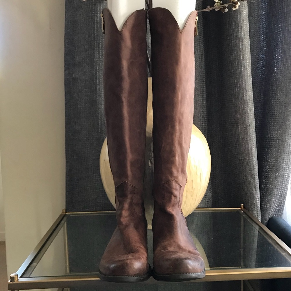 Steve Madden distressed riding boots 9.5
